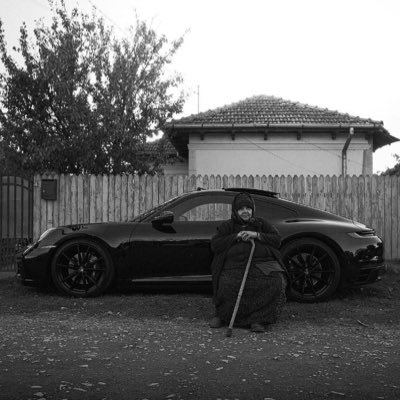 vvs_zn's profile picture. Style is the message — I just translate it🖤