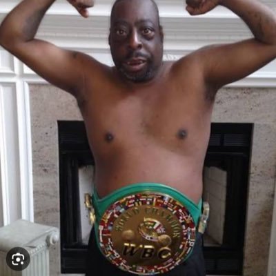 PoundsR6's profile picture. 