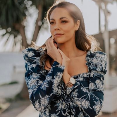 CarolineClarkp's profile picture. Let's talk about these things here 👉🏻 💲How money works 📚Business and personal development