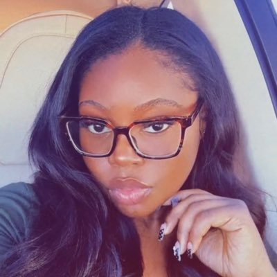 CharisAlyssaa's profile picture. oh, heyyy☺️