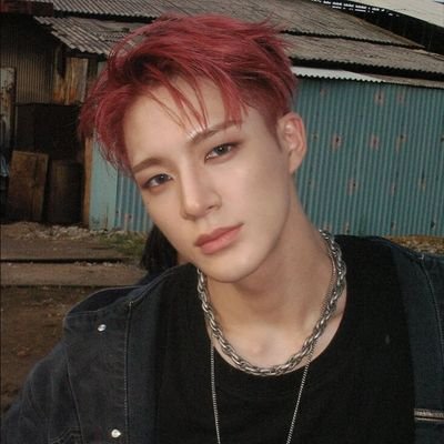 glamoroussstar's profile picture. — 🎀 ·˚˚·。♡ #제노 #닝닝 ♡✧˖ °