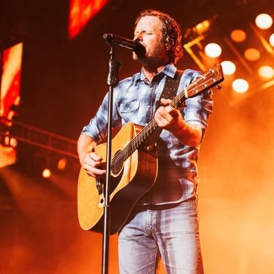 dierks734511's profile picture. #BrokenBranches. extended out now you can listen link below.👇