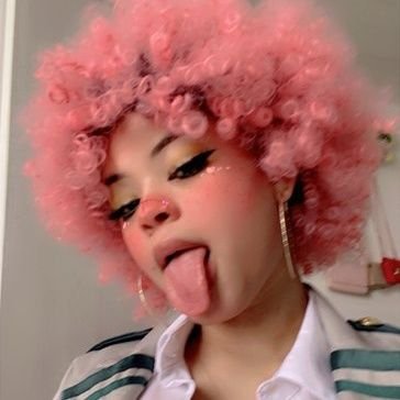 pretty_kar49201's profile picture. Yes I sell hmu for menu/l do meets & deposit required🔥$10 FaceTime test me on 👉telegram Teanna585