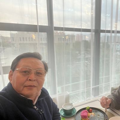 tsendsurentsen1's profile picture. Сониуч. Дагавал дагана.