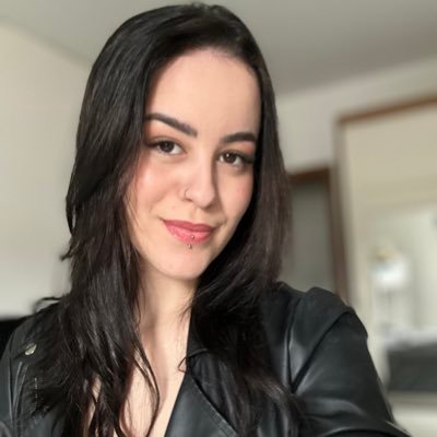 jessicabenevolo's profile picture. viva intensamente. 💫 Seja corajosa. Não se acomode. Apenas VIVA 💖