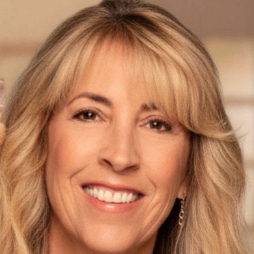 CMonroeAuthor22's profile picture. 