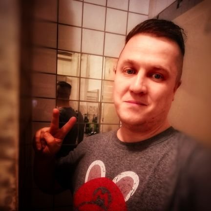 octoberQLR's profile picture. 🚭🍹