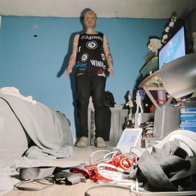 melvin_earth's profile picture. 