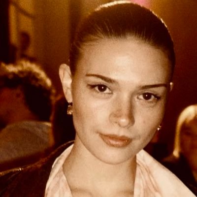 Daroyabell's profile picture. 