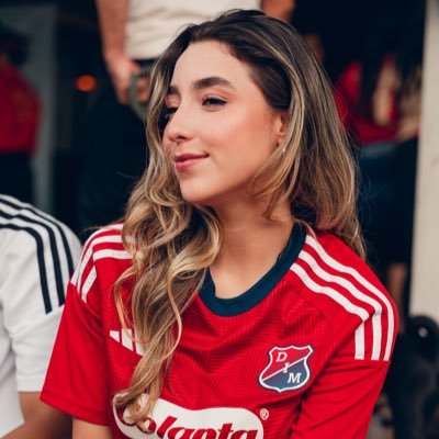 FresififasVal's profile picture. Fresififas 🍓 Adicta a los Frisnacks🍗 David González mi religión 🙏🏻🥰