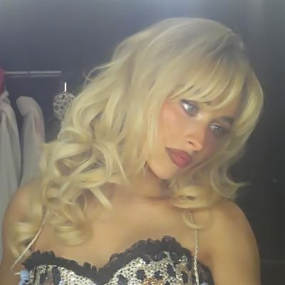 tswcolor's profile picture. written by taylor swift