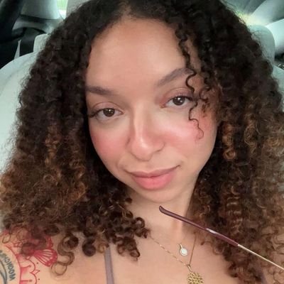 MiaSusan48576's profile picture. 