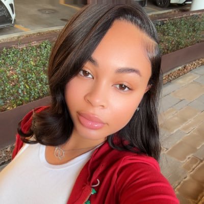 _rravennnn's profile picture. 