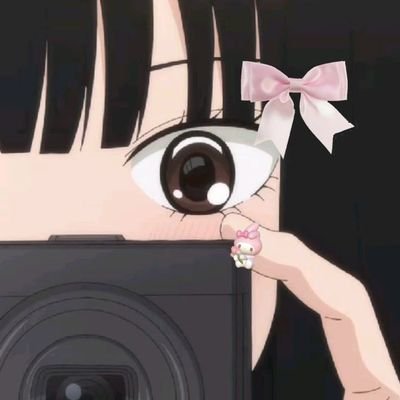 pixyylua's profile picture. 