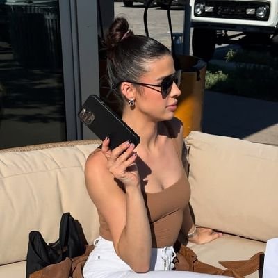 buildsmart25903's profile picture. When life taught you to be lonely, just know you are going far in life