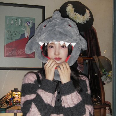 bellahsanams's profile picture. 