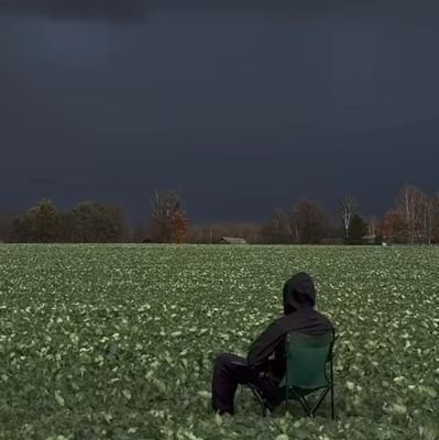 MrHassaan_'s profile picture. • 𝙏𝙧𝙪𝙨𝙩 𝙙𝙞𝙚𝙙  𝙋𝙚𝙖𝙘𝙚 𝙛𝙤𝙪𝙣𝙙  𝘼𝙡𝙤𝙣𝙚 𝙞𝙨 𝙡𝙪𝙭𝙪𝙧𝙮 𝙣𝙤𝙬