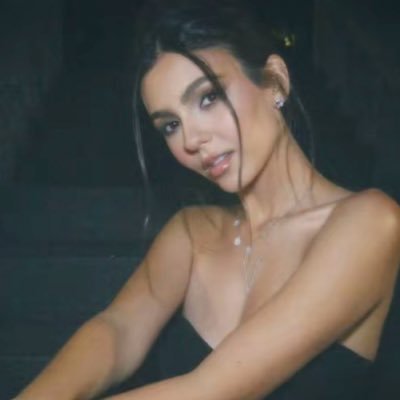 JoyaaFnbr's profile picture. 