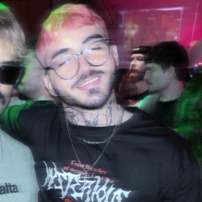 crowzsx's profile picture. ex pro pubg steam player, ex val player, engenheiro de software pleno