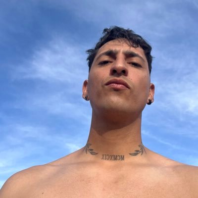 richardxfranco's profile picture. De River y Messi como estilo de vida.