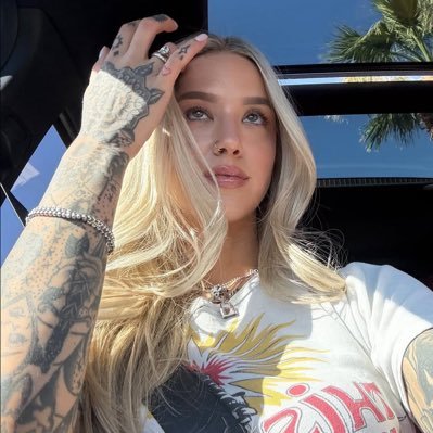 intcvl's profile picture. 