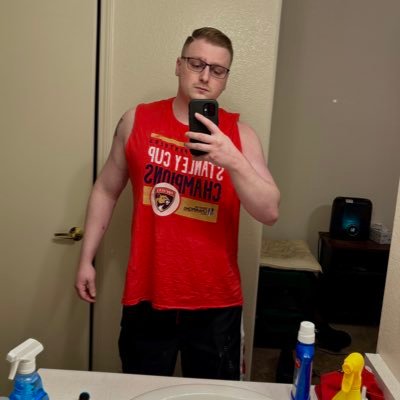 Metalpanthers's profile picture. Responsible for the least serious tweets on your tl and occasionally some banger edits. Video editor, producer. Heavy music and Pantr fan. My priv: @flapantr