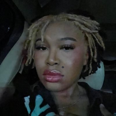 Yin_Yinka_Ink's profile picture. Nigerian princess existing 🇳🇬