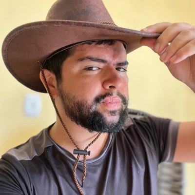 um_rinoceronte's profile picture. Rinoceronte é o dinossauro que não foi extinto!