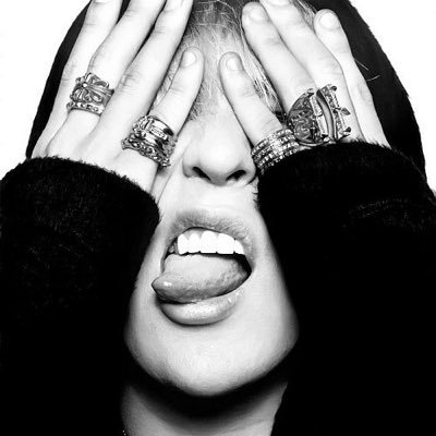 gdragonsnumber1's profile picture. #bylerendgame