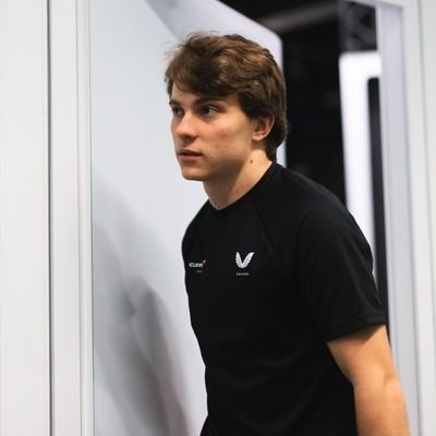 p81astrii's profile picture. #OP81 ; @evermoreraas @lestaoppen ᡣ𐭩