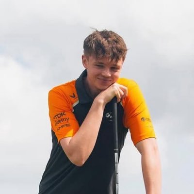 Mending_III's profile picture. 🦋🖇 || if you or a loved one has adhd you may be entitled to over 6000 new discoveries on infinite craft || in parkour civilisation, no one jumps for the beef