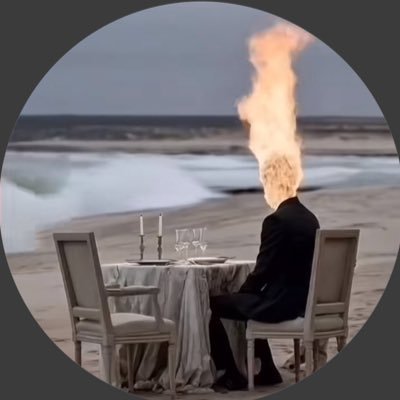 lastpersoon1's profile picture. 