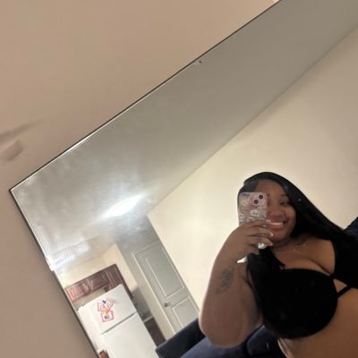 trippyfomaani_'s profile picture. 