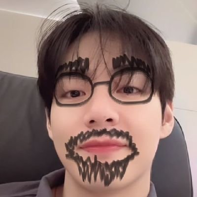 tangerinexboy's profile picture. ꨄ           (esse perfil é 99,9% organizado apenas para ler au's)
⧼𝐏𝐫𝐢𝐧𝐜𝐢𝐩𝐚𝐥: @m1n__y00n⧽