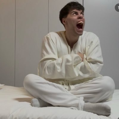 haz1csgo's profile picture. -pmk legjobb bardista