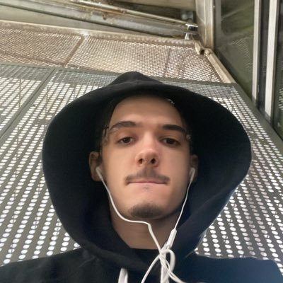 ad1x73's profile picture. 16 | @_Team_BS | b.e @SmerfMNG