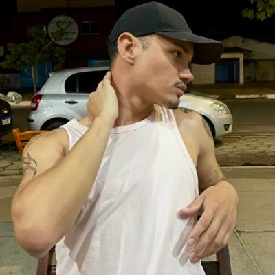 ohenriquezxx's profile picture. e tá suave