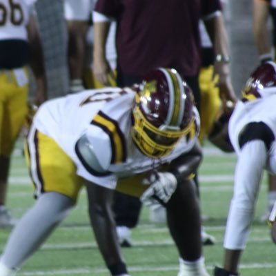 Jeffery_holden8's profile picture. height 5’11, weight 280 | Natchitoches central highschool class of 2027 | gpa 3.7 | #70 position:OG | email: jefferyholdenjr09@gmail.com |