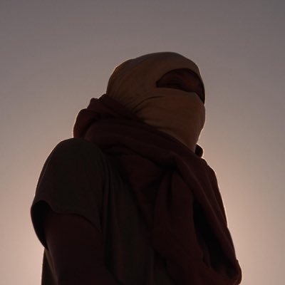 seanroselv's profile picture. Vegas-raised. Cinematic bars. Every drop a movie.