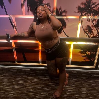 50ShadesOf_Nai's profile picture. ♏ Published Author| Lifestyle Blogger |💙RIP Mommy 8.16.19 💞🤞🏾
