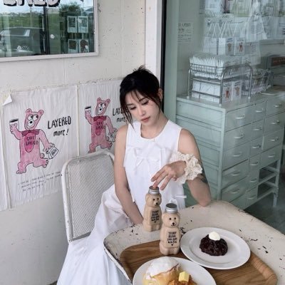 Evelyn_1468's profile picture. Thanks for following. My dear.