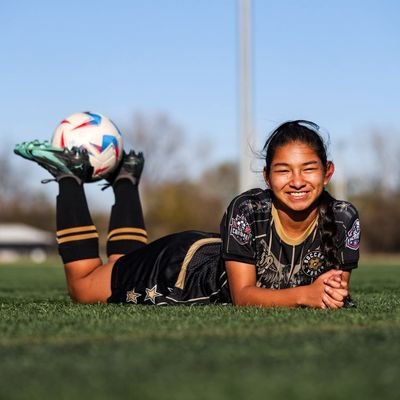 kattleya3321191's profile picture. Soccer for Life 
2012g Defender 
CTX- Team-Waco Texans 2011g

https://t.co/W6PhrguMFl
