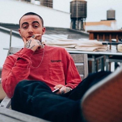 ImDashTV's profile picture. follow @intooblvn • posting content soon.