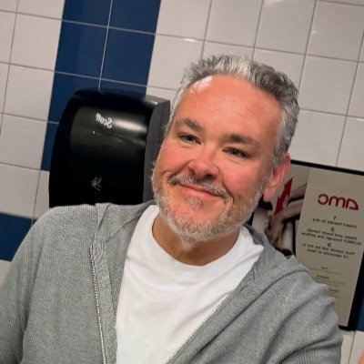 jeffdmovies's profile picture. I acted with Robert DeNiro once; it did not go well. Comedian, actor, film student, husband, bad gay 🏳️‍🌈       https://t.co/A8BQ1XGGL6