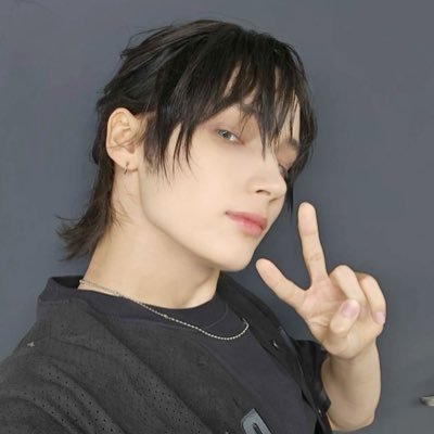 hueningcaIs's profile picture. @edendisordr ˚ʚ♡ɞ˚