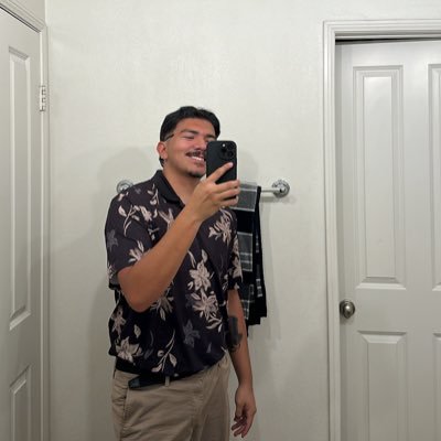 brwnsgrbug's profile picture. they don’t look like presbyterians to me