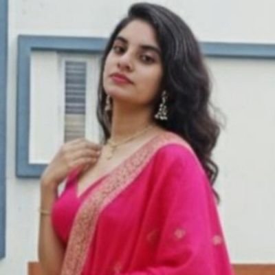 itsmanju_Dimple's profile picture. 