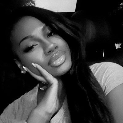 moem033's profile picture. strictly for fun hoes 🍾