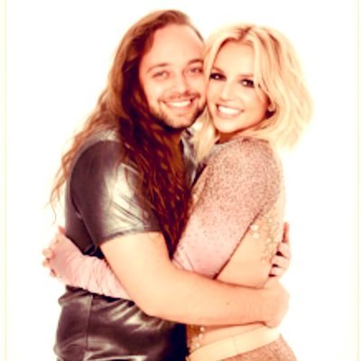 rayjamesbitch's profile picture. ✞ ♡ ☻ ✰ ♛ 𝒜𝓇𝒾𝑒𝓈♈️ alphabetmafia🌈bartender🍸#britneyarmy #gagaforever follow IG:@rayjamesbitch SC:@rayjamesbitch TikTok:@rayjamesh ugly ppl hate me ;)