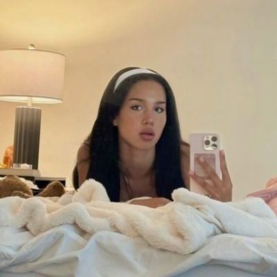 Let_Sof_Blu's profile picture. that second lead of High School Musical: the Musical: the Series. also that good girl from the School of Good and Evil. current: the Map that Leads to You!